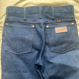 Dark blue navy wrangler jeans! Never worn